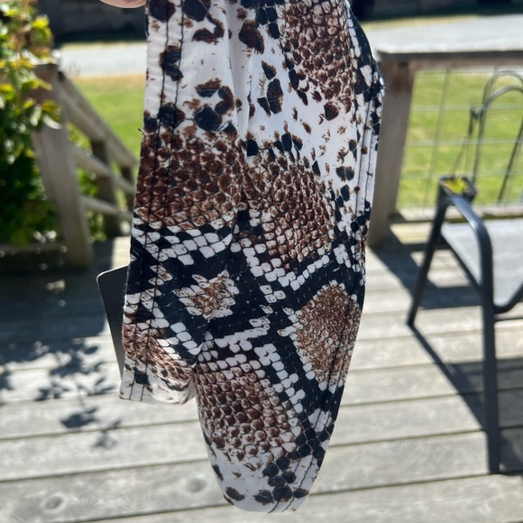 PLT PrettyLittleThing Snakeskin Bandea Top Bikini NWT - Picture 6 of 6